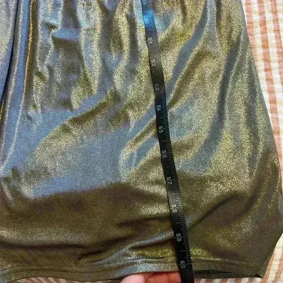 Tadashi Shoji Metallic Gathered waist gown Women’s Small - Picture 11 of 13